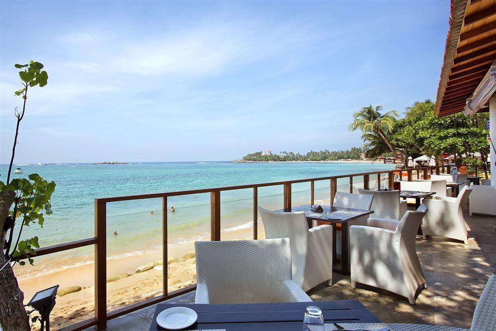 Calamander Unawatuna Beach Hotel Exterior photo